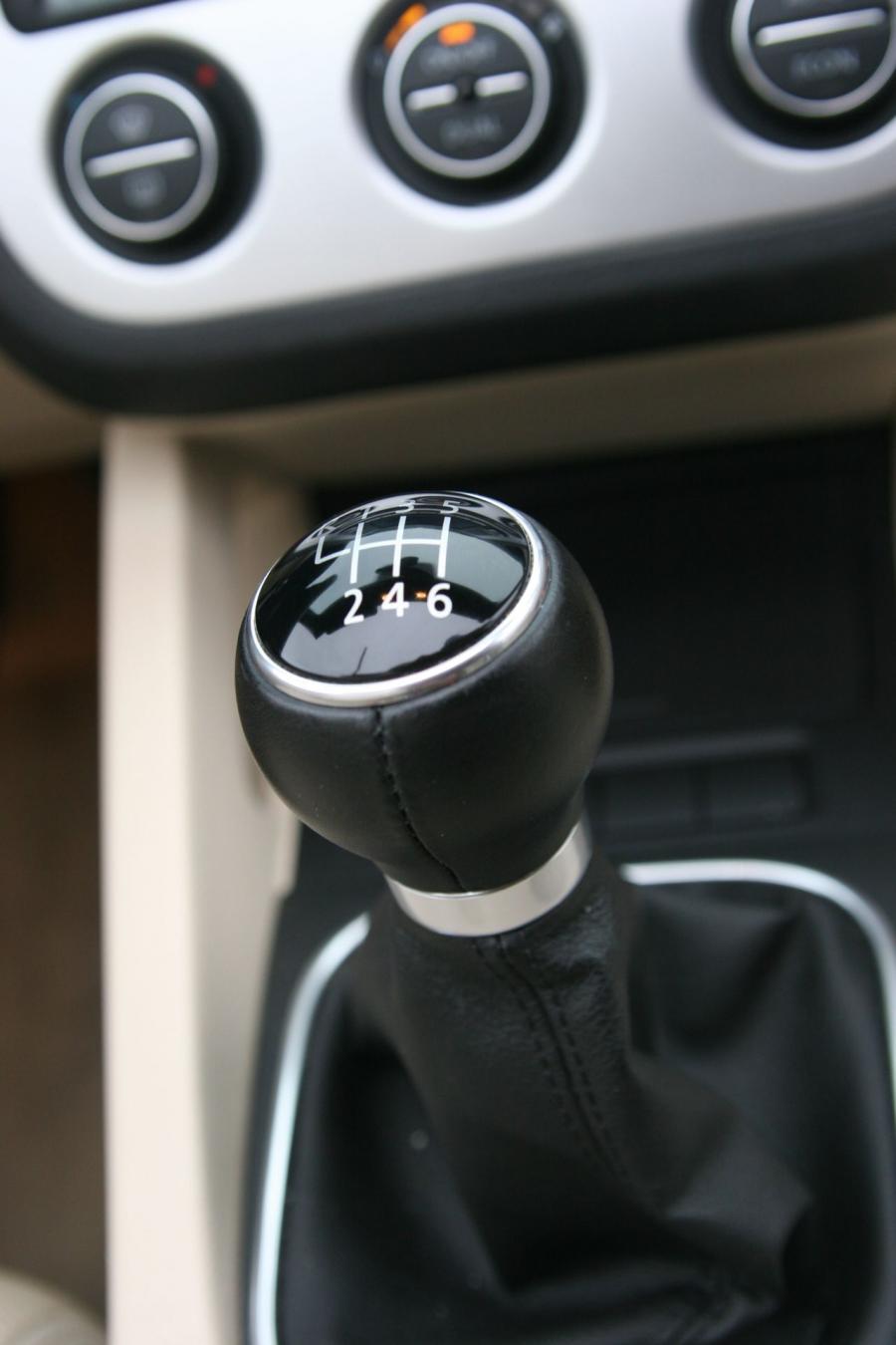  Volkswagen Eos 2007 года  (фото 30 из 41)